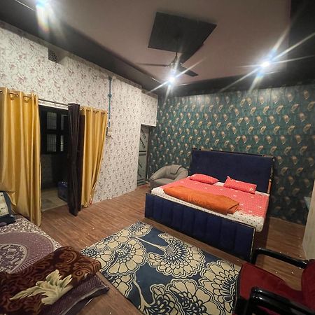 Swastik Home Stay Ravindpuri Варанаси Экстерьер фото